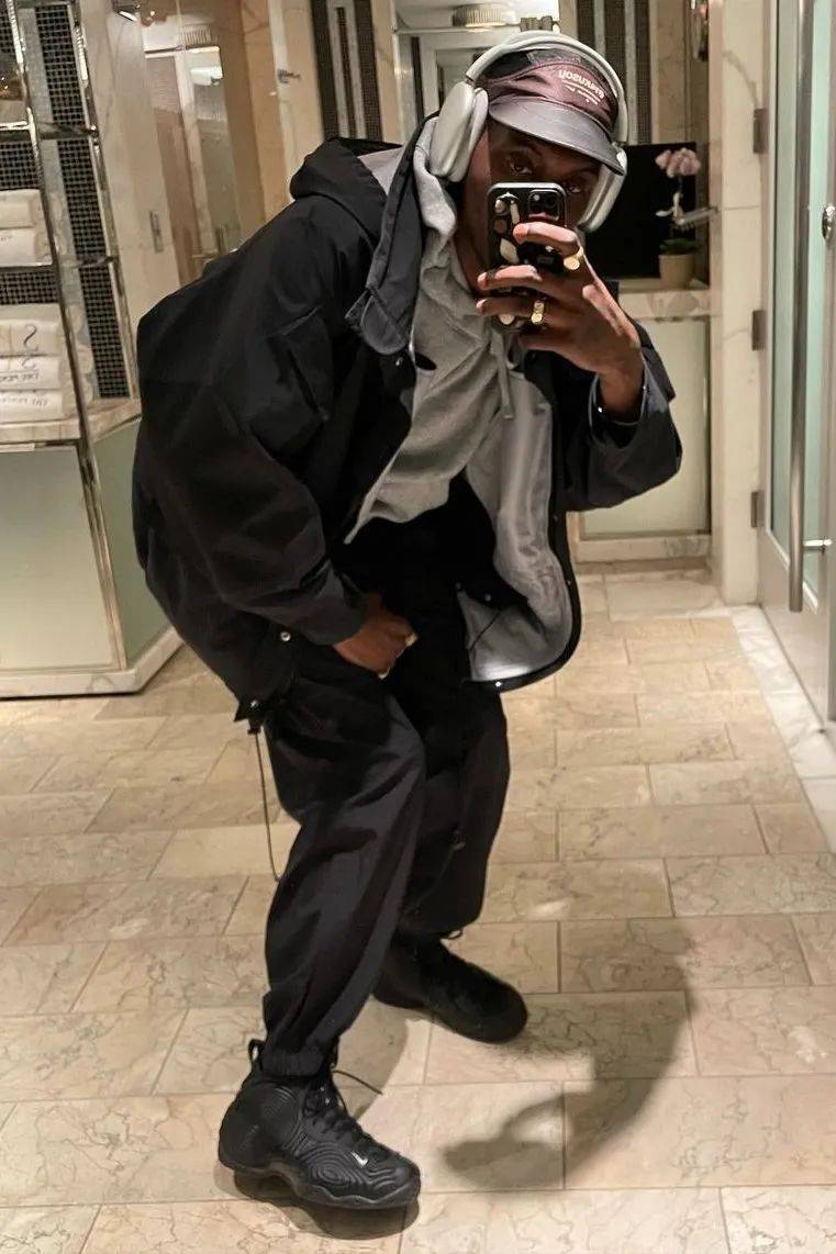 主打高颜值实战鞋越来越休闲了