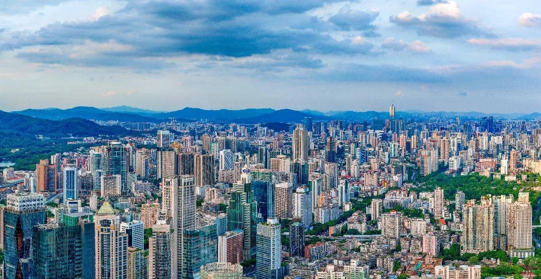 签约落户8个重大项目与越秀牵手