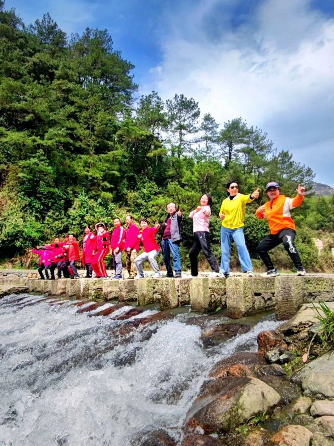 徒步乾隆古道,游笕千年古村 ——绩溪县老体协阳光户外健身队