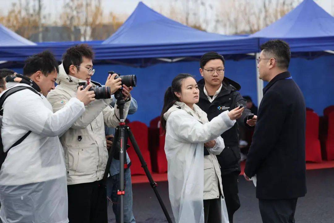林晓曦 来自搜狐网