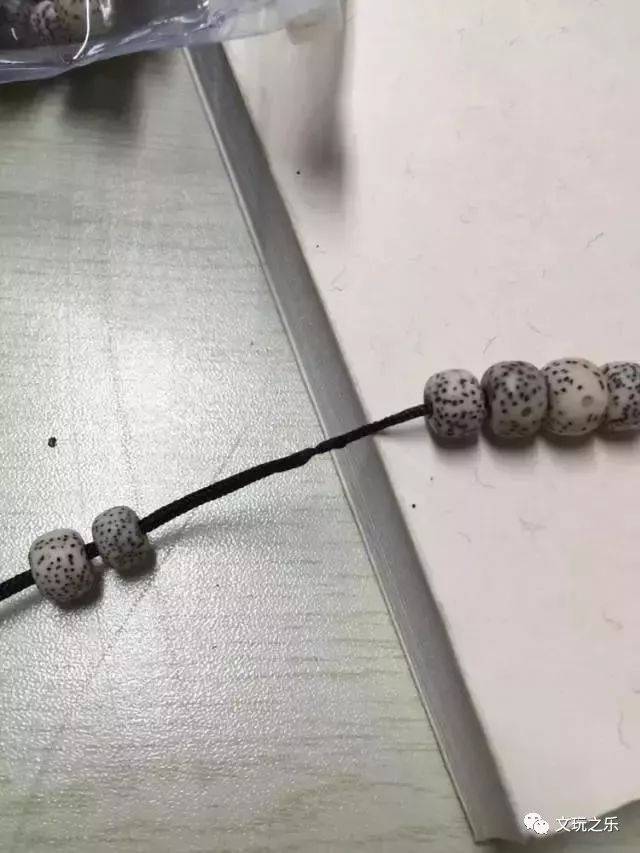 这样的编绳穿珠方法太实用了,再也不用花钱找人做了_绳子_珠子_阿郎
