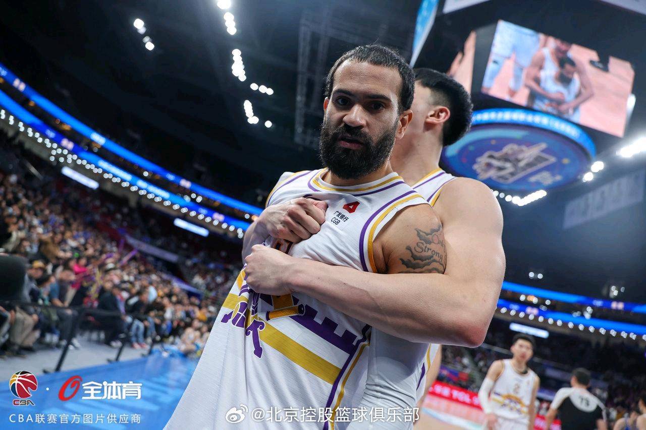 北控男篮外援格兰特里勒遭遇隐匿性骨折赛季报销