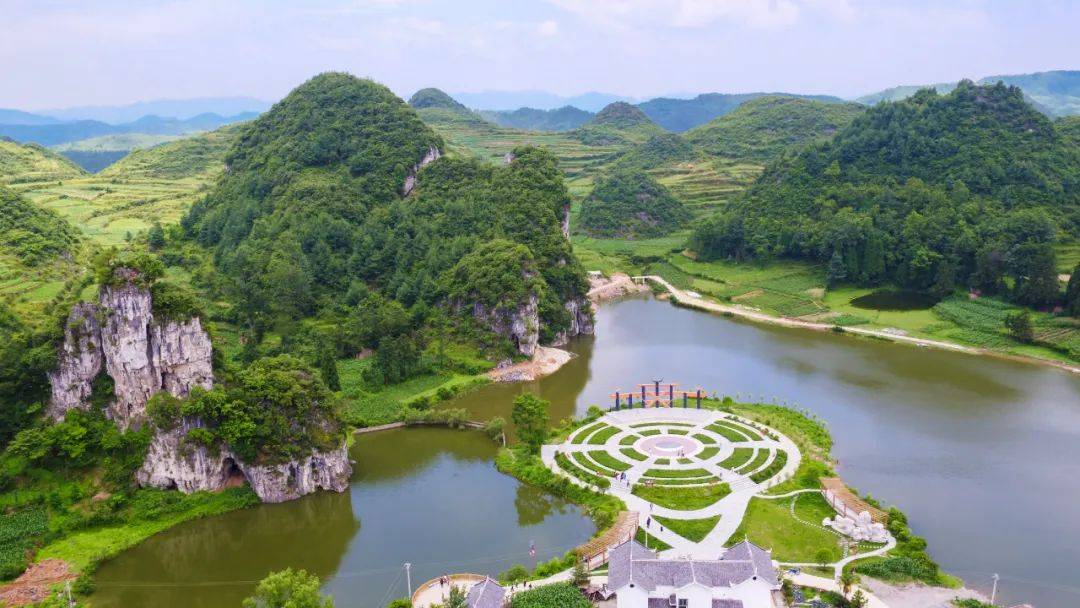 大方县兴隆乡民族文化助推乡村旅游迈上新台阶