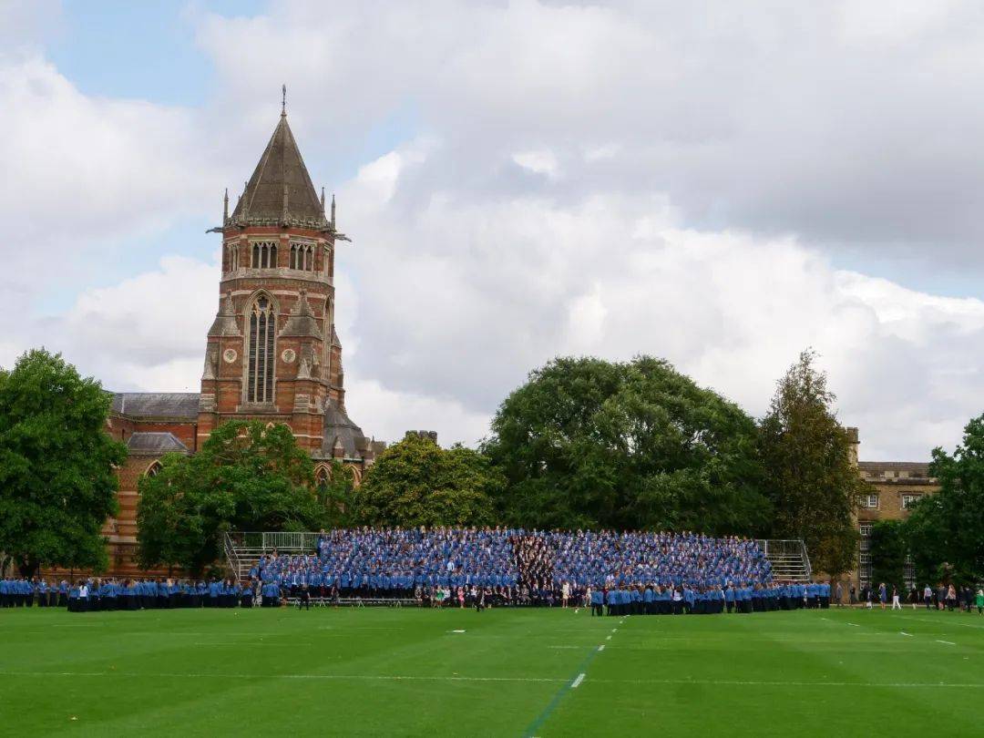 从这几个角度考虑,英国老牌贵族公学——拉格比公学一定要进入家长的