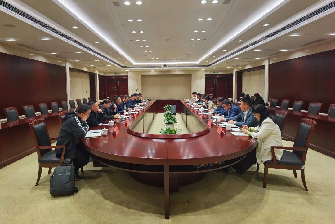 全市文明餐桌行动联席会议召开