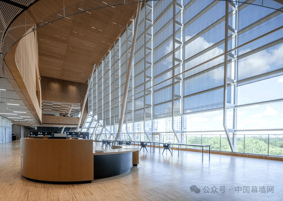 鑫地标三鑫携上海图书馆东馆上榜2024工程奖