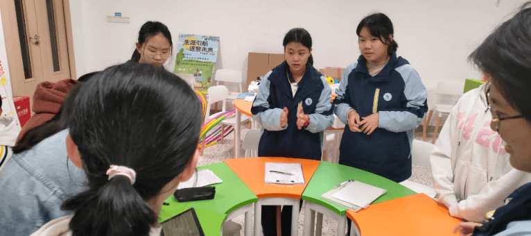 滨海心育凝心聚力共筑心桥福州三中滨海校区心理委员培训系列活动