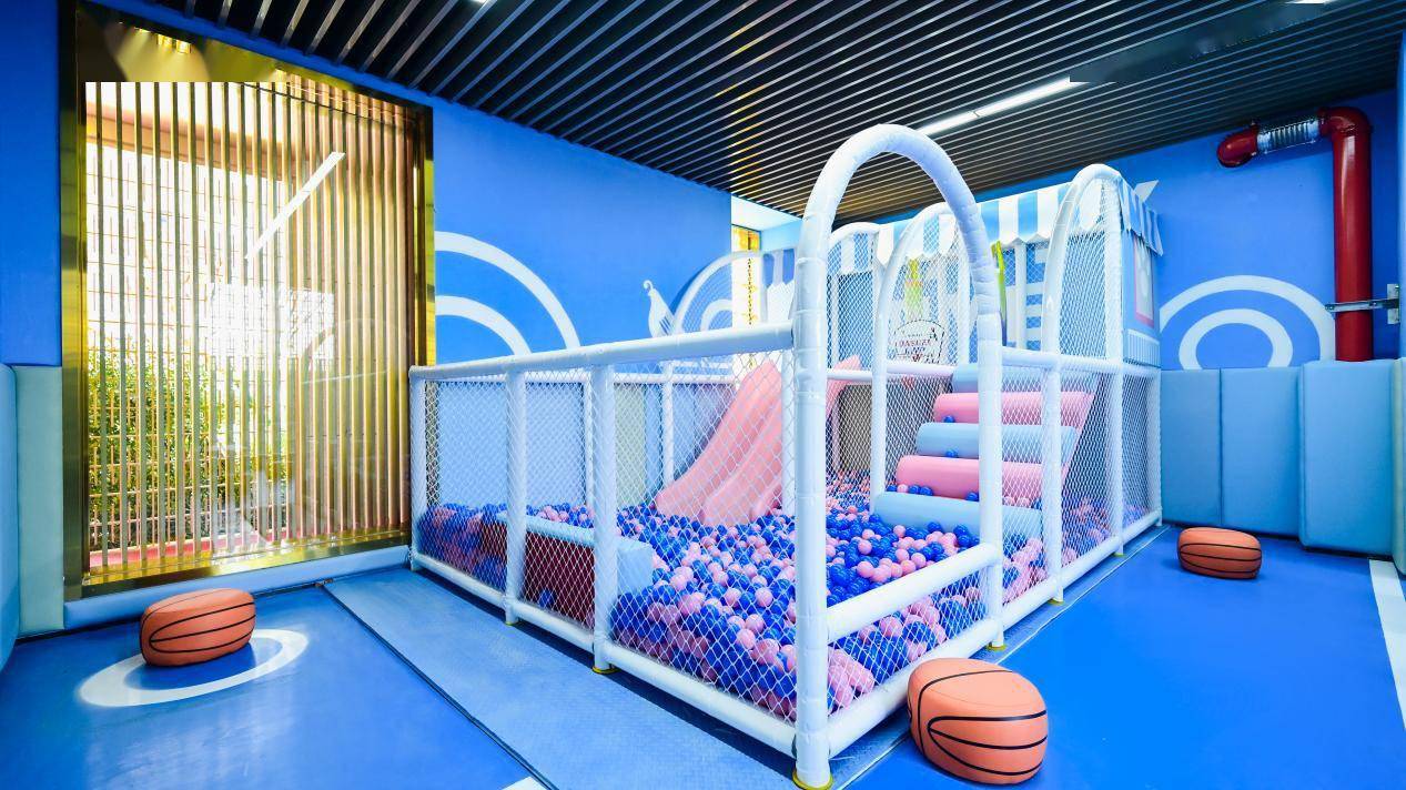 徐州美的天誉一期四标架空层儿童乐园事实上,作为美的置业沪苏皖在