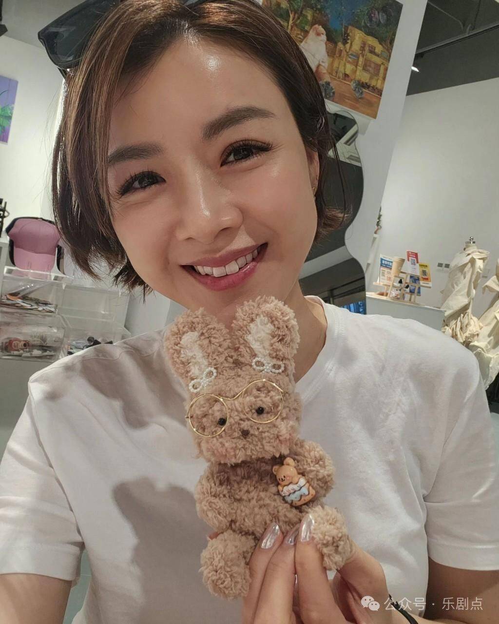 陈豪陈茵媺一家内地深度亲子游三娃纵情嗨玩全是地道游玩路线