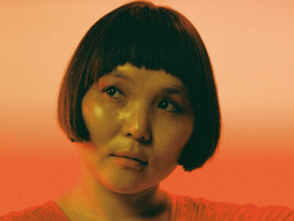 战马音乐节蒙古宝藏女伶enji恩吉的中国首秀轻快的一