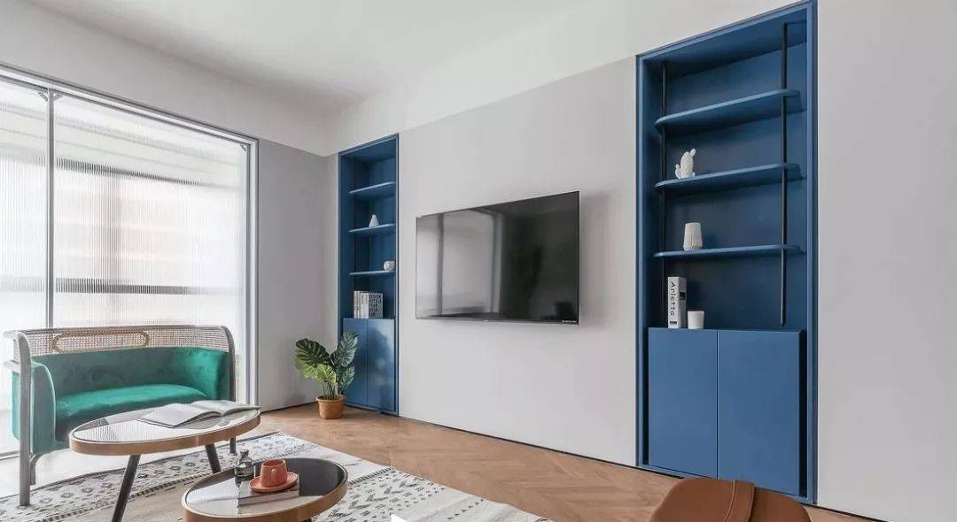 电视背景墙设计大揭秘,不只是简单挂电视,更有创意等你来发现!