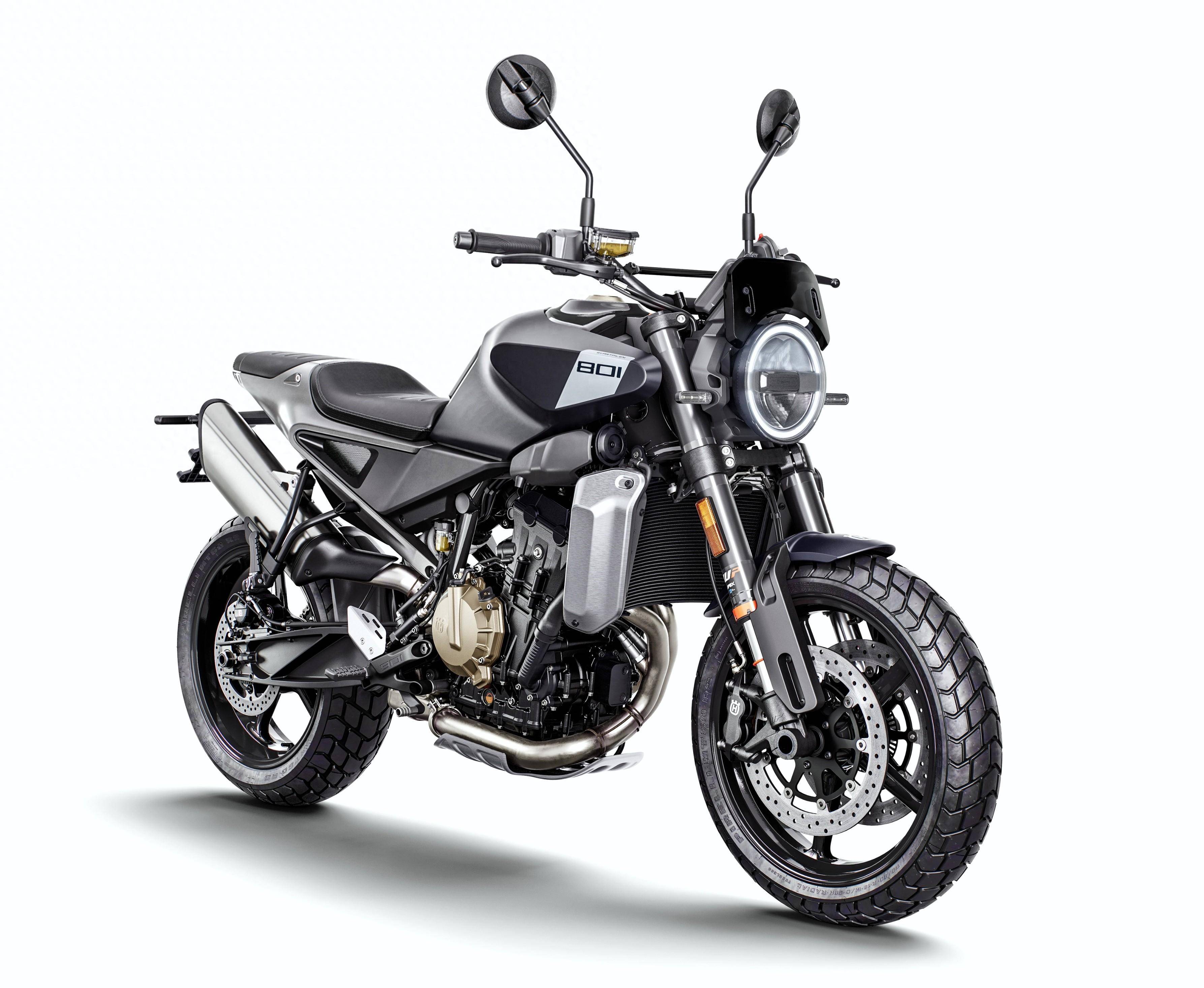 细节简介:husqvarna 胡斯瓦那 svartpilen 801 黑箭