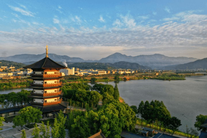 玩转嵊州嵊州山水挑战赛带你领略绝美风光