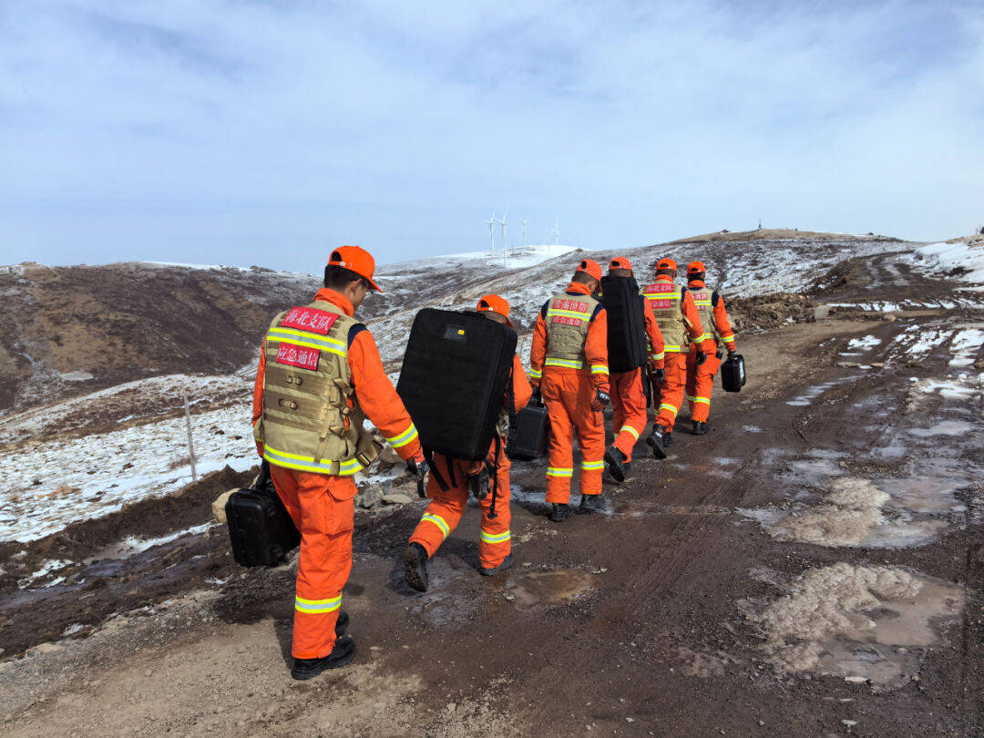 海北州消防救援支队圆满完成2024年第一季度应急通信业务培训_保障_训