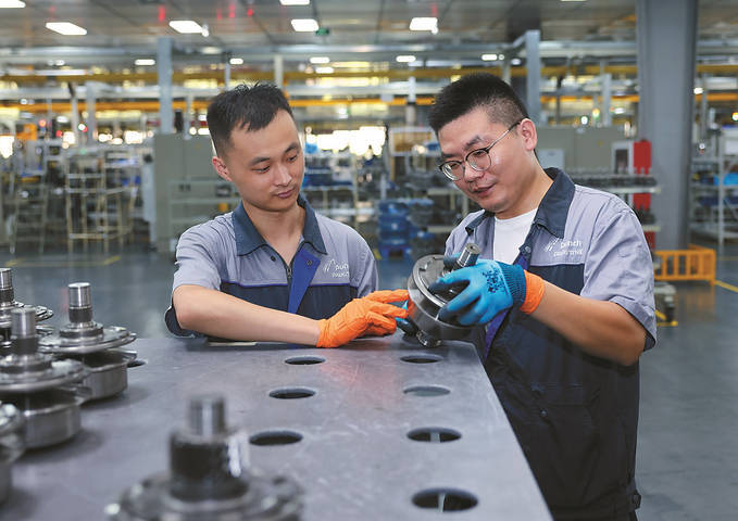 南京邦奇的流水线.