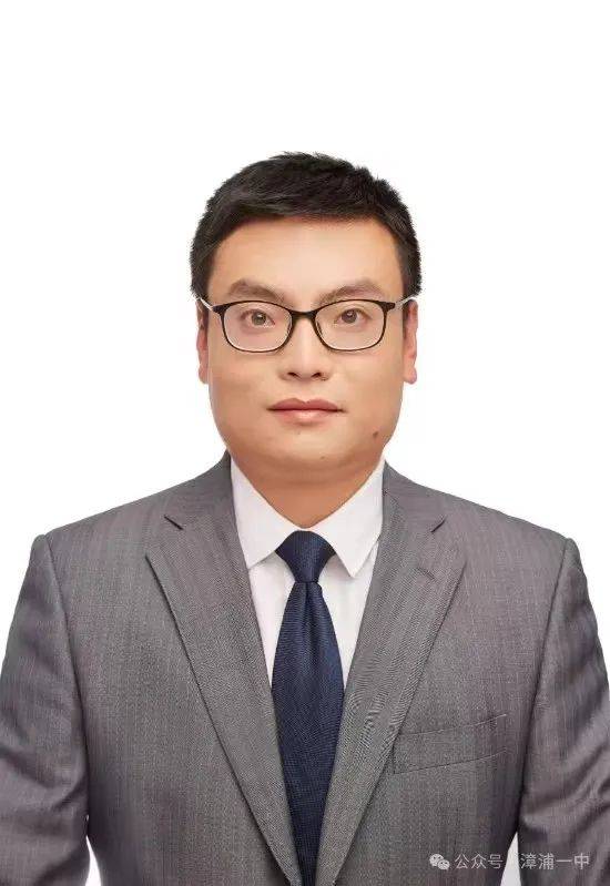 科普进射圃华东理工大学蒋志强教授到漳浦一中开讲