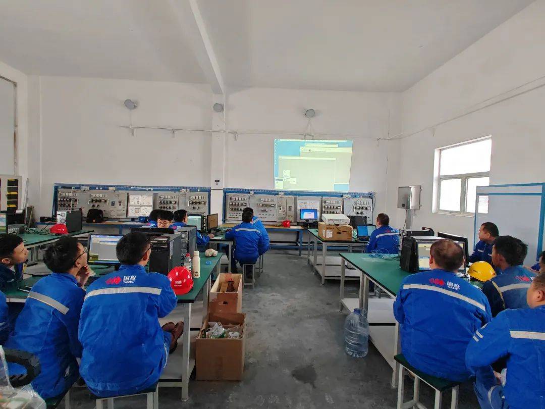 公司组织开展电仪技能培训_人员_工作_电气