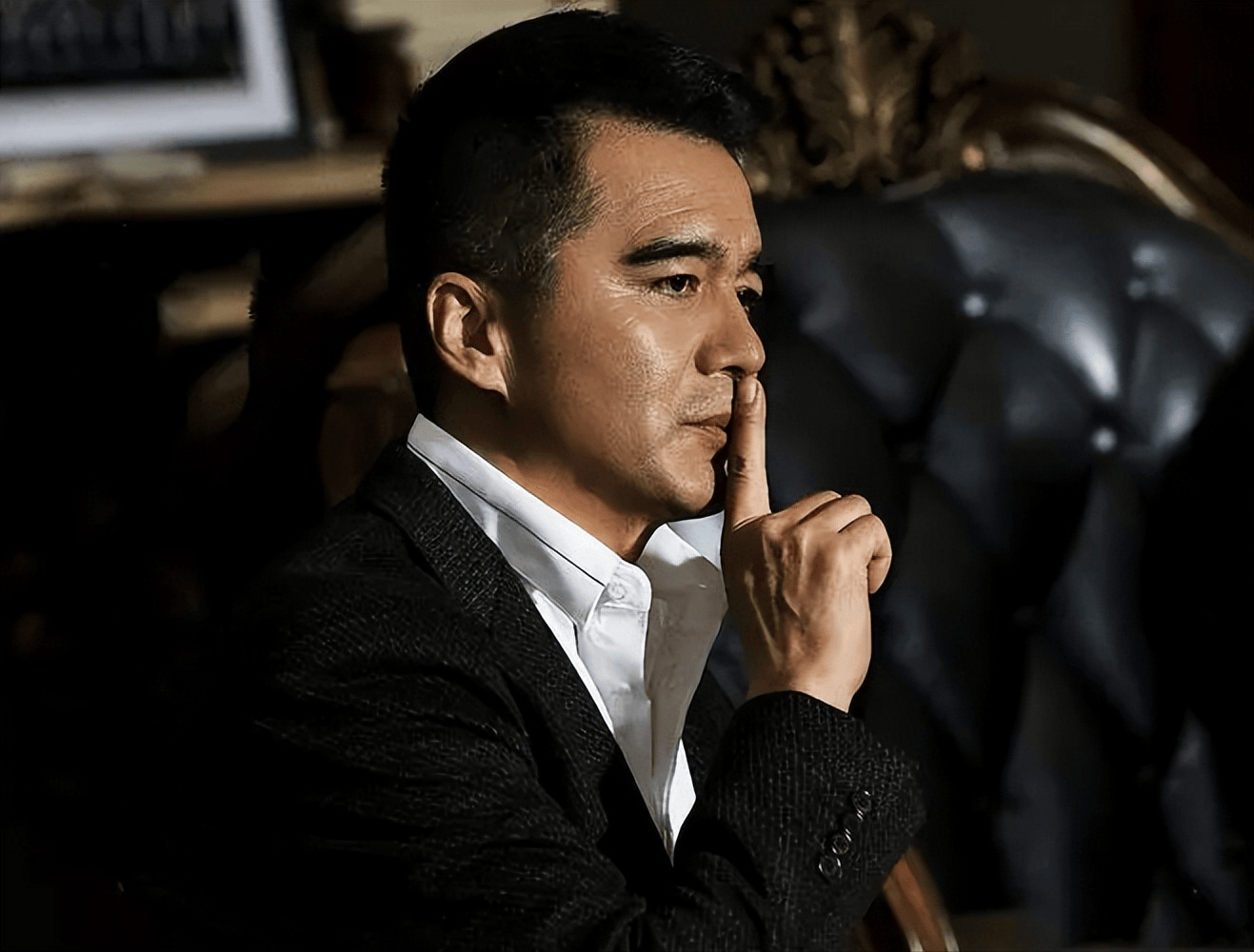 许亚军:我结四次婚,并不是因为我花心,只是对婚姻负责任_张晞_何晴