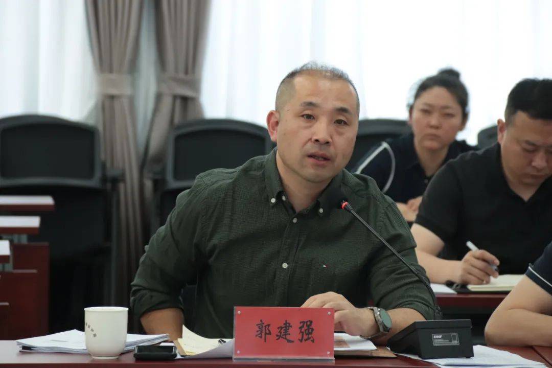 大气污染防治工作调度会,区生态环境局党组成员,副局长郭建强主持会议