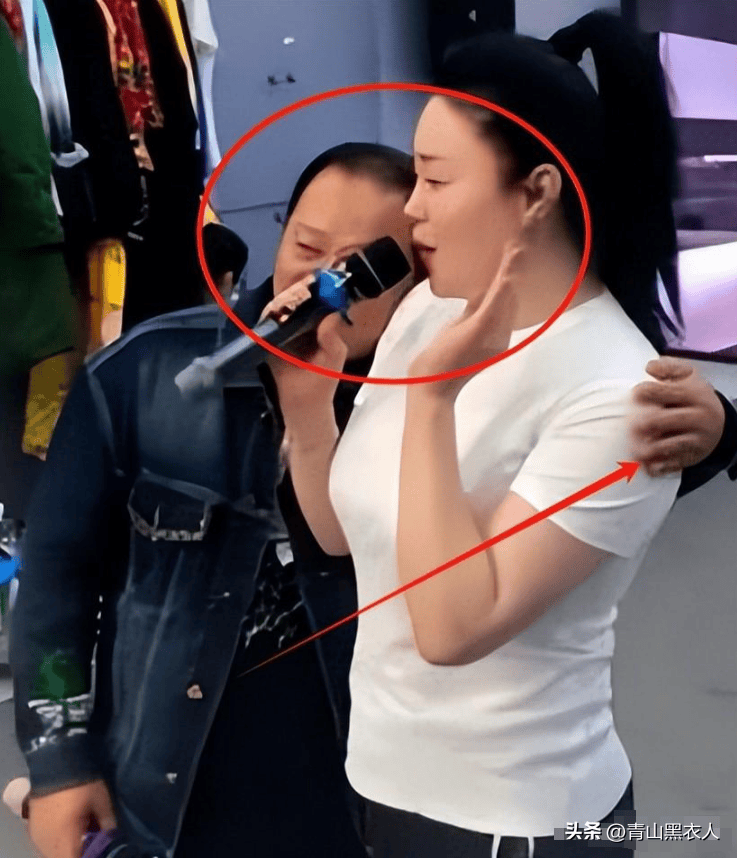 演员谢广坤爆火后抛妻弃子多次出轨现在三婚小娇妻