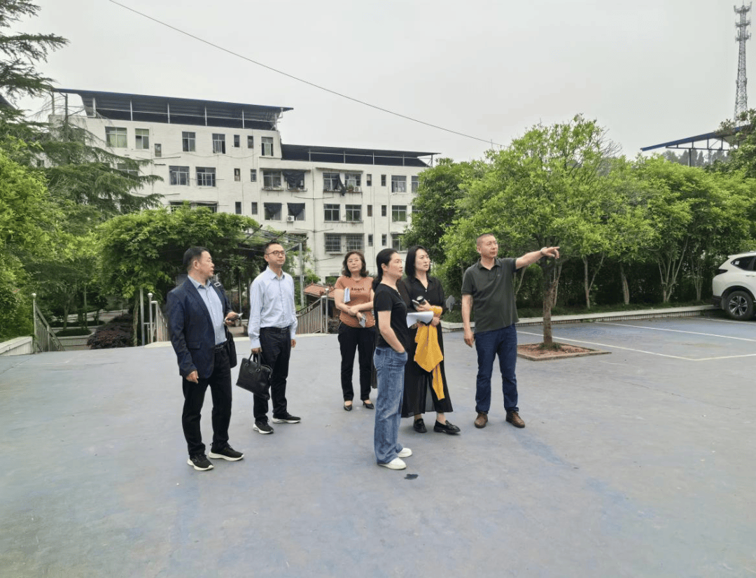 检查促完善 督导促提升——县财政局,县学生资助管理中心开展学生资助