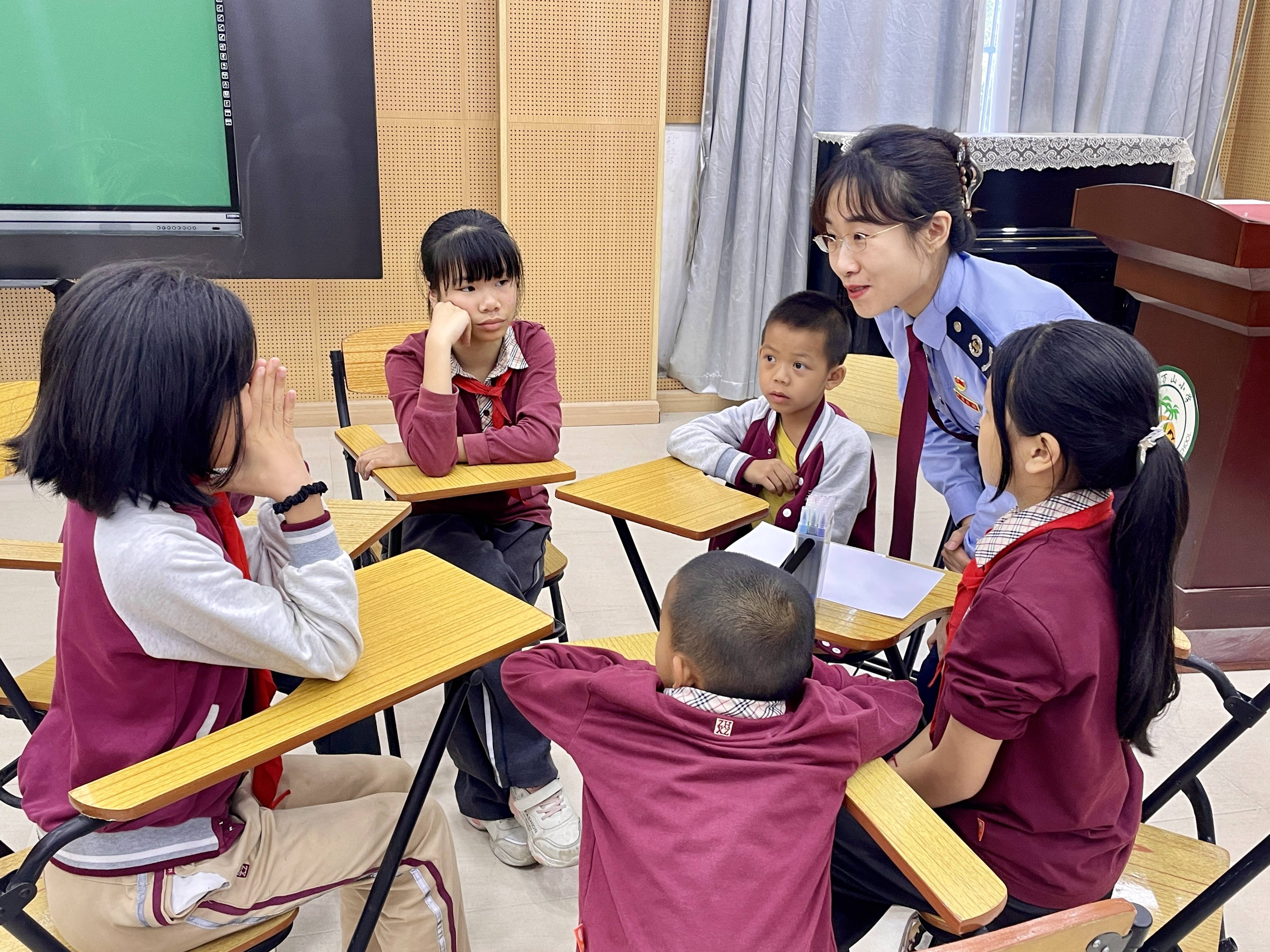 珠海市小学生少先队图片