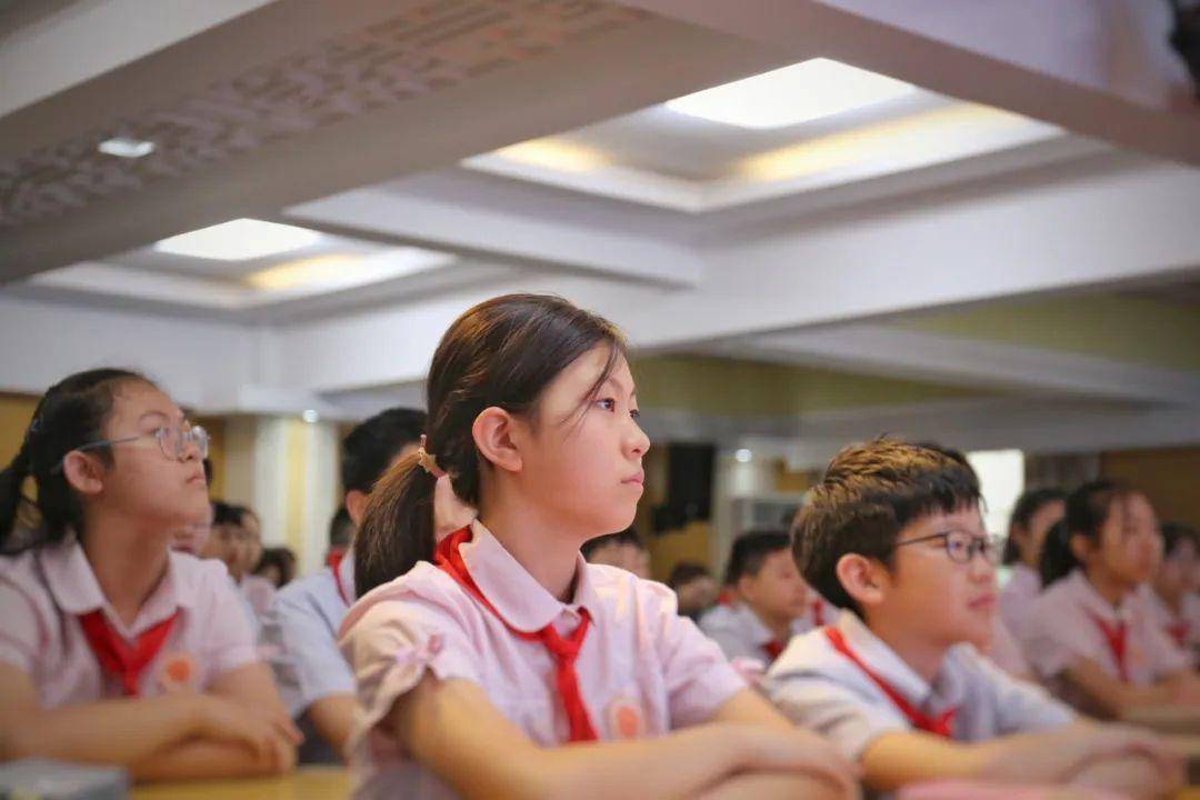 西安市新城区新知小学举办开放教研活动 推进整本书阅读实践