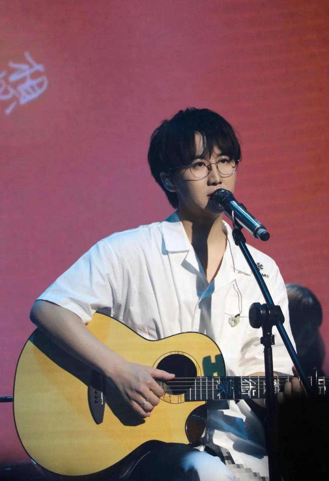 零零后含量超标!你耳机里的男孩来了 徐秉龙【牛角流星】昆明站