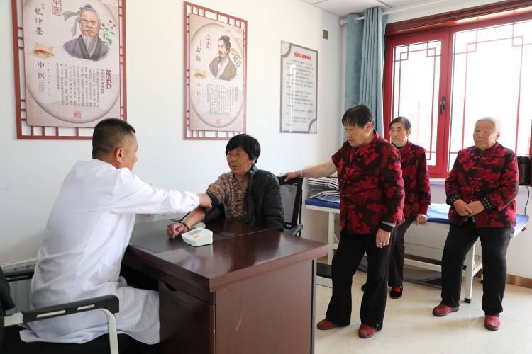 陕西榆林榆阳区:养老不离村 托起老年人"稳稳的幸福"