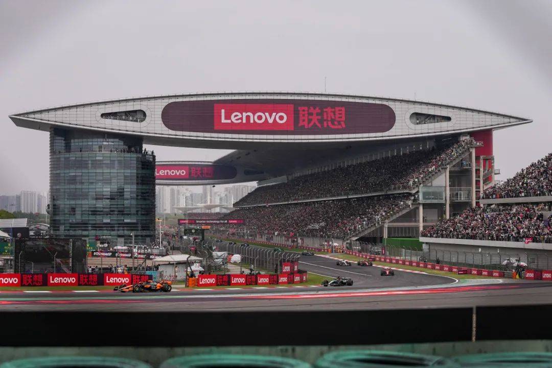 逾20万人赴上赛场体验速度与激情,2024f1联想中国大奖赛圆满落幕