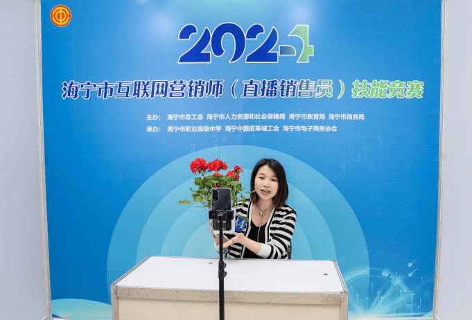 最终刘顺荣获得荣获个人一等奖,徐晶,朱佳丽荣获个人二等奖,金诺桦