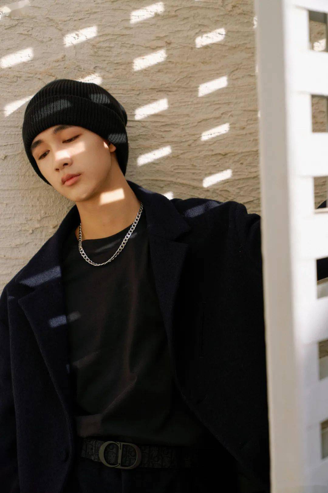 吴磊的弟弟爆火:182cm贵气少爷,18岁拿下"内娱第一"!_荣梓杉_表演_角