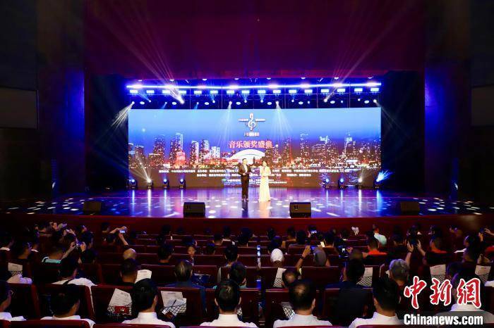 两岸原创歌曲评选颁奖盛典举行_福建大剧院_家乡_海峡