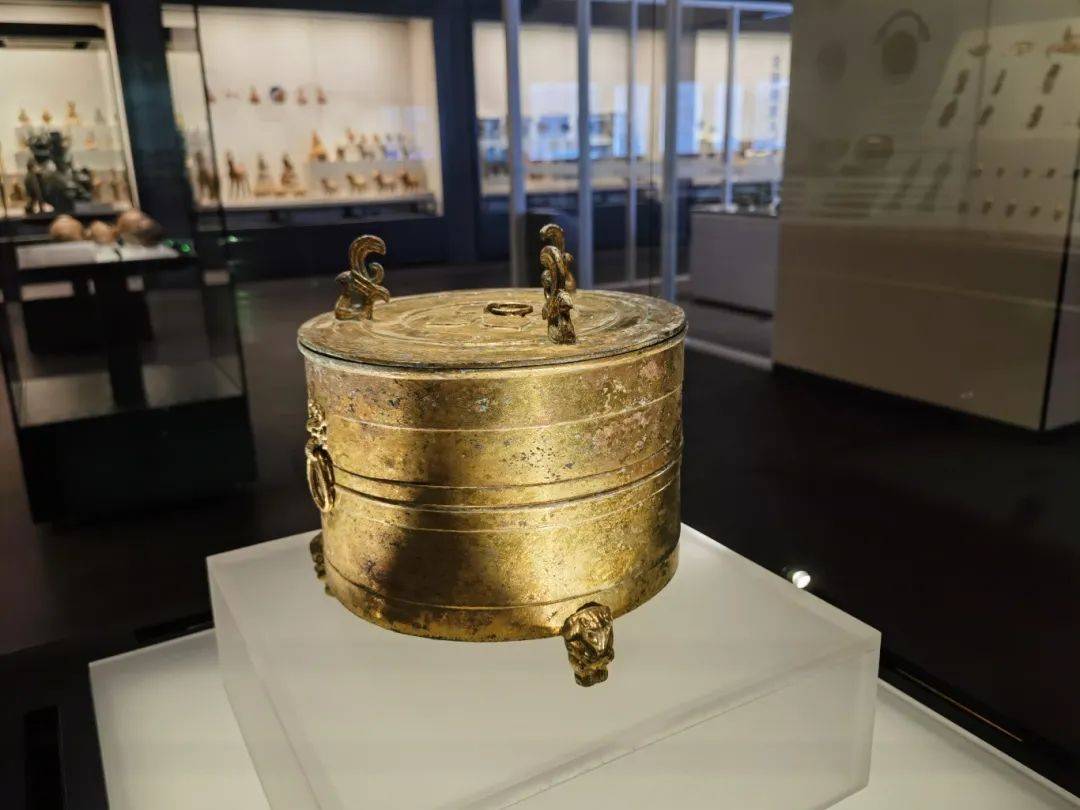 现场展品 重庆中国三峡博物馆供图本次展览预计至今年年底结束,面向