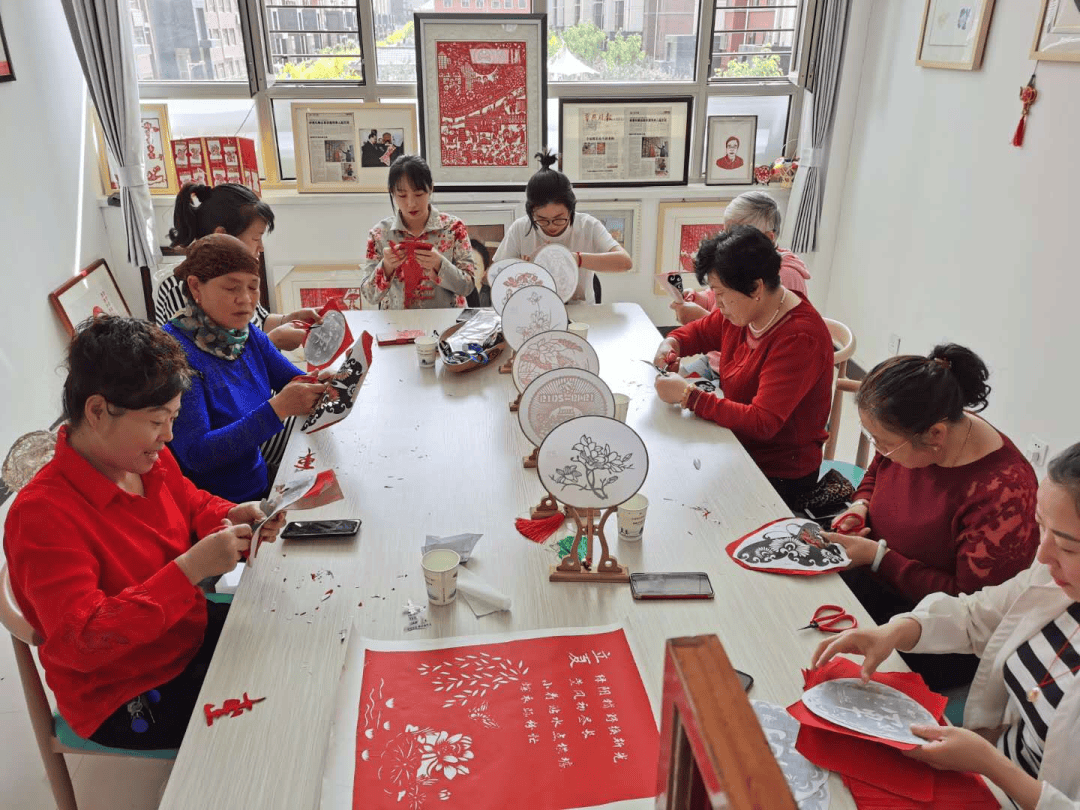 银川西夏区:深挖治理"沉默资源",变 "小马拉车"为"众人抬轿"