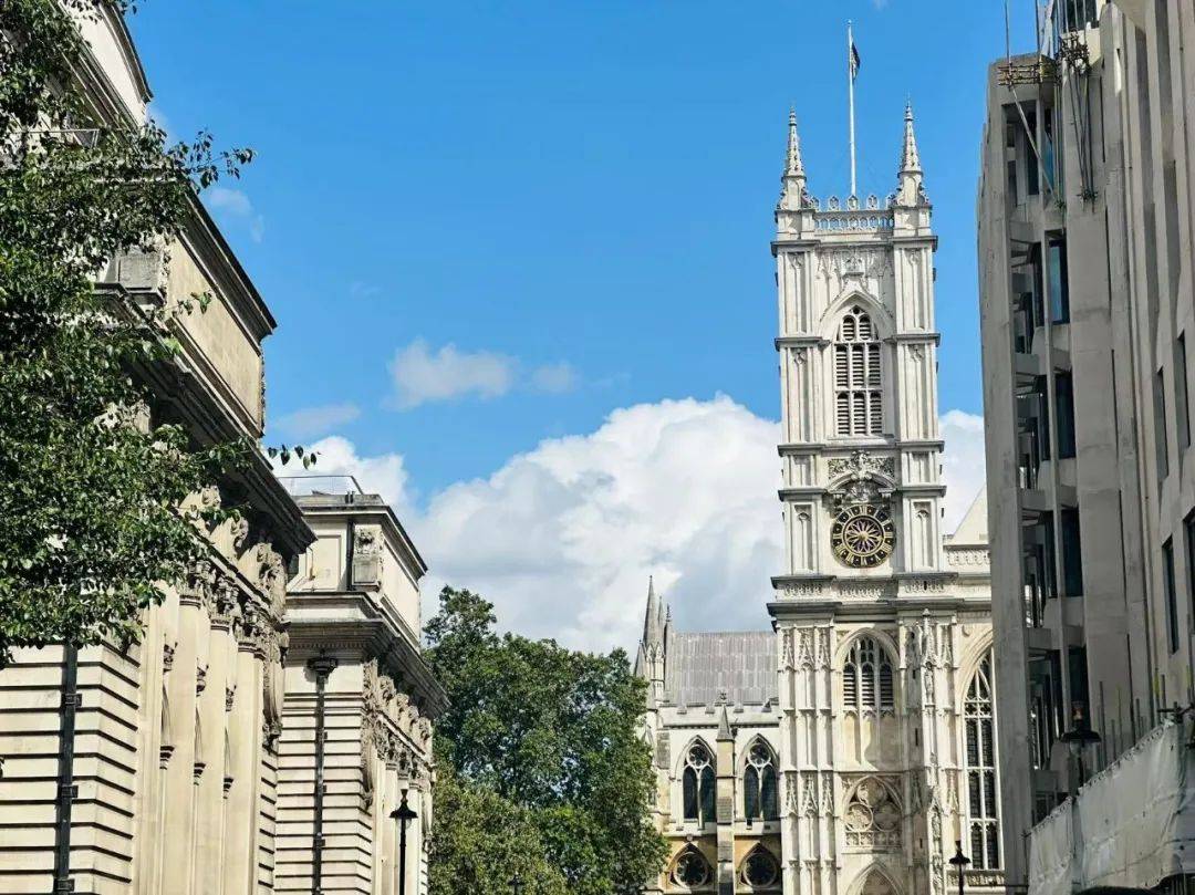 九大公学之一的哈罗公学公布英国私立学校评估检查报告!
