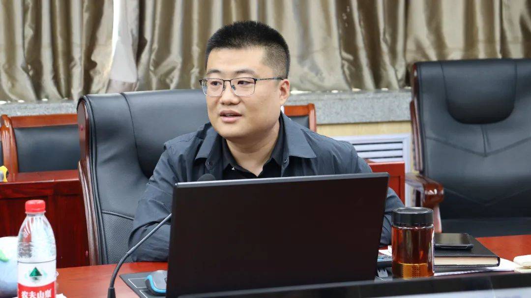 交流促成长 共筑教育梦 ——香河县校长团队莅临我校参观交流