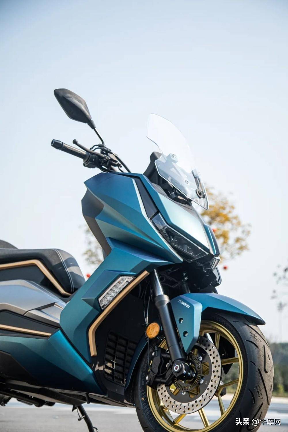 在这个内卷的时代,乐骑机车荣250凭何突围?