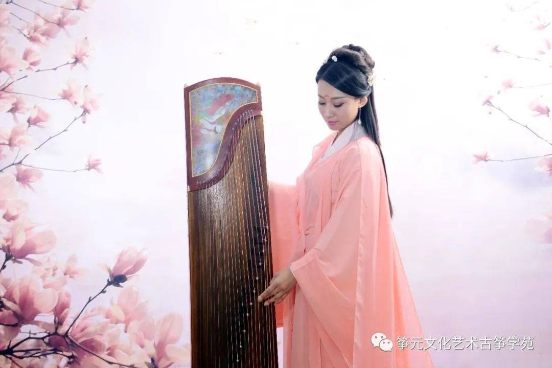 【筝演奏】筝元校长mv独奏《我愿意》_古筝_教学_中国