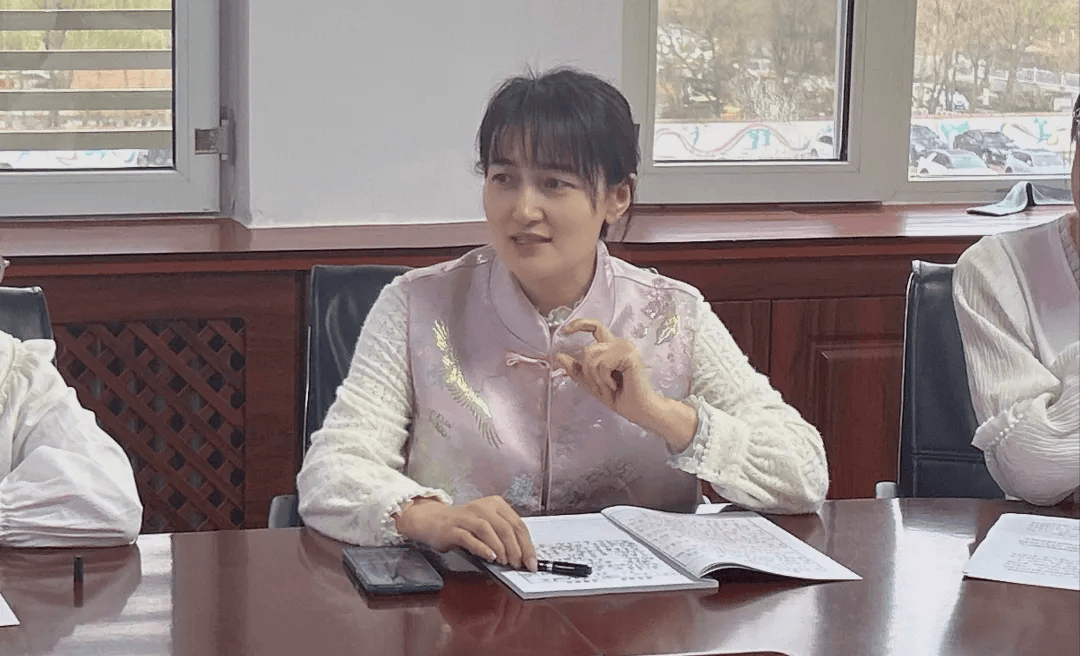 不忘初心 笃学敦行---林西县第三小学读书节系列活动之教师读书交流会