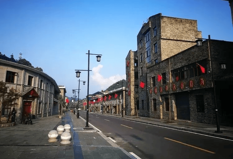 红色粮仓day2天宝古村—古树长廊—熊雄故居day1民俗古村之旅贾家古