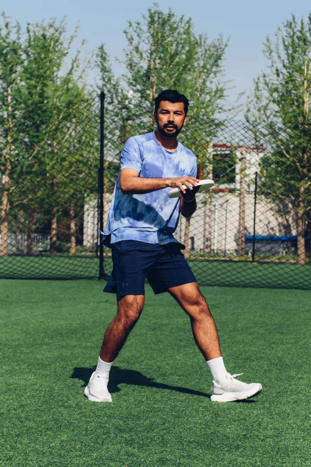 从爱好者到入选国家队,努尔在飞盘界「爆冷」出圈(文末福利)