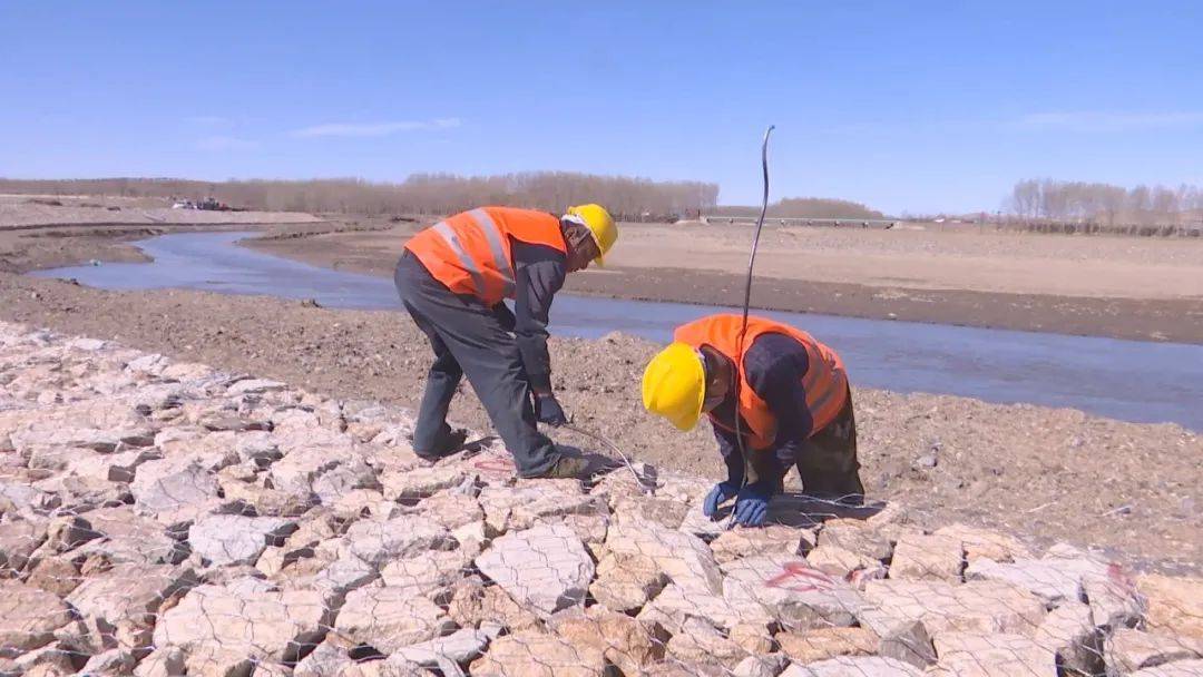【生态文明建设】扎赉特旗:护岸护坡 守护河水安澜_工程_治理_正在进