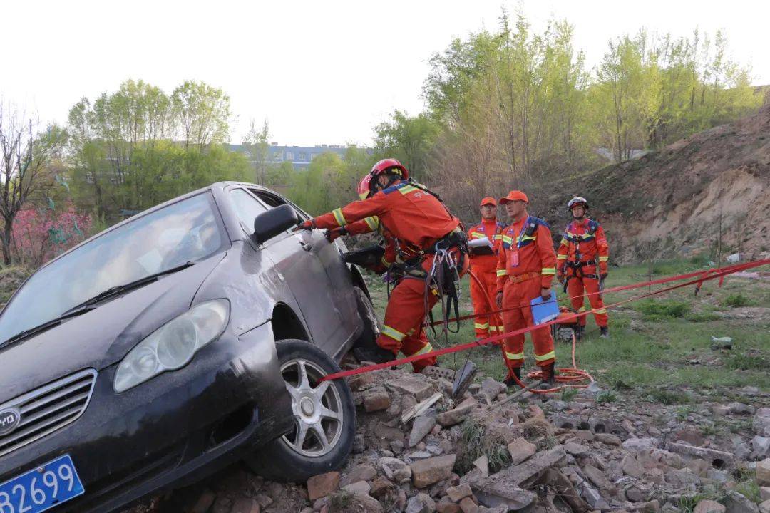 固原市消防救援支队圆满完成总队"砺刃贺兰山·2024"地震救援专业队