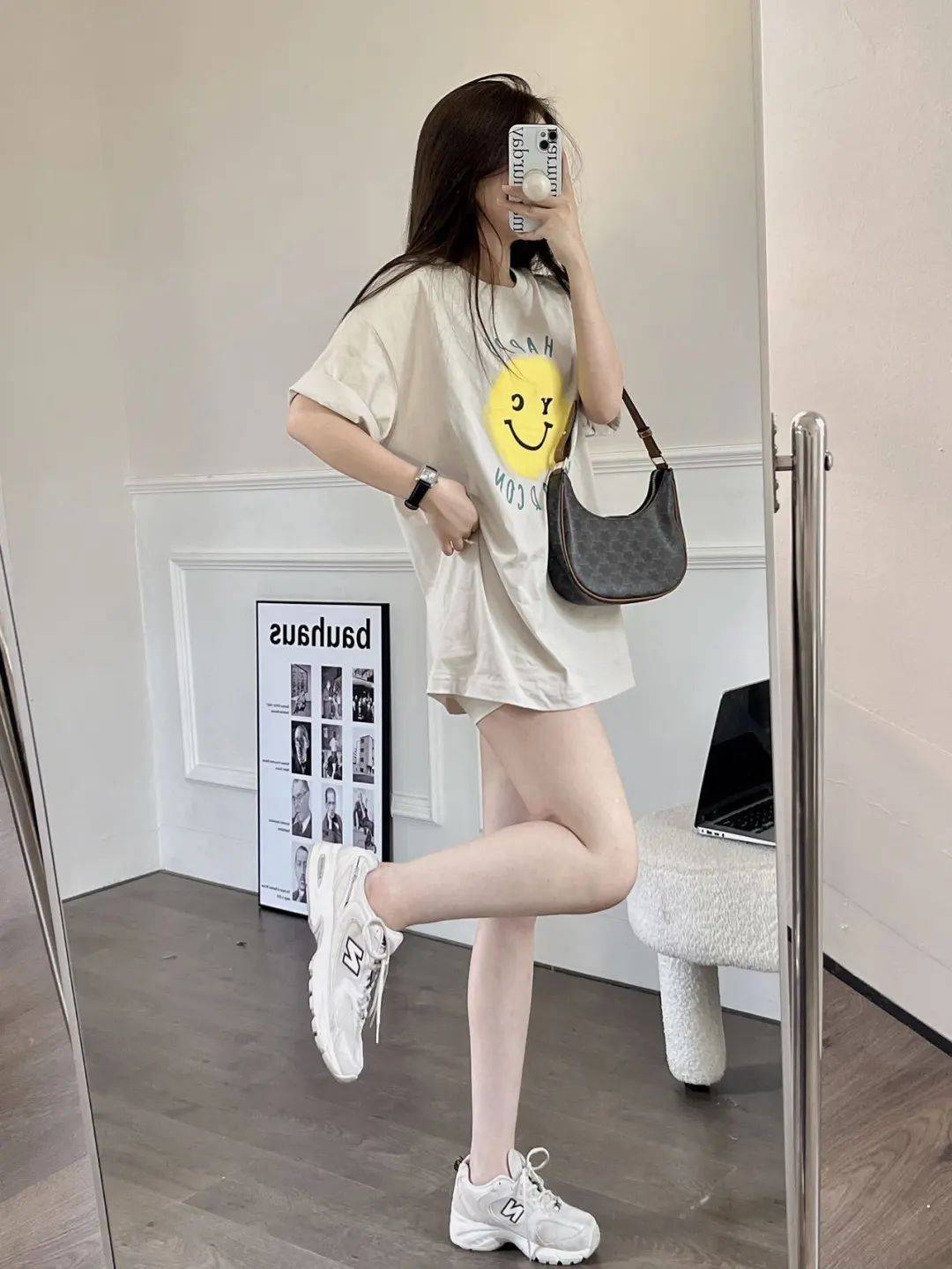 不用担心卷边,卡裆,紧绷,变形等问题 舒适透气,高弹不勒 一杯奶茶钱