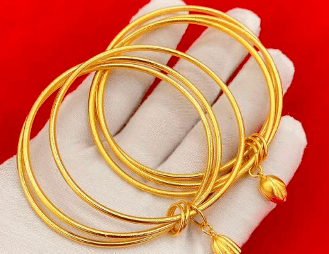 孩子头上被缝8针,网红爆品竟成伤人利器!学校紧急通知