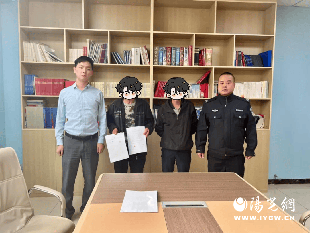 【警地融合 警民融合】通化交警积极开展《中华人民共和国道路交通安全法》实施20周年主题宣传活动