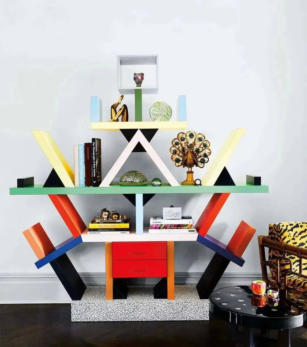 装饰家 · 明艳大胆的孟菲斯,偏爱感性与有趣的灵魂_家具_空间_的设计