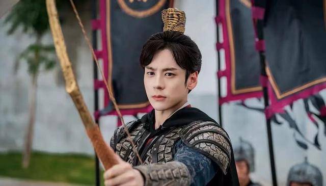 魏哲鸣,胡一天,宋威龙分不清,难怪以为徐璐新剧男主是