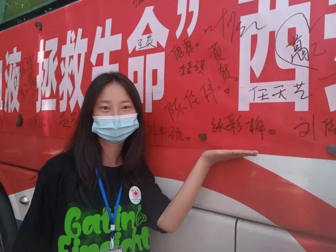 商务2021级学生,现任西安培华学院会计与金融学院团委学生兼职副书记